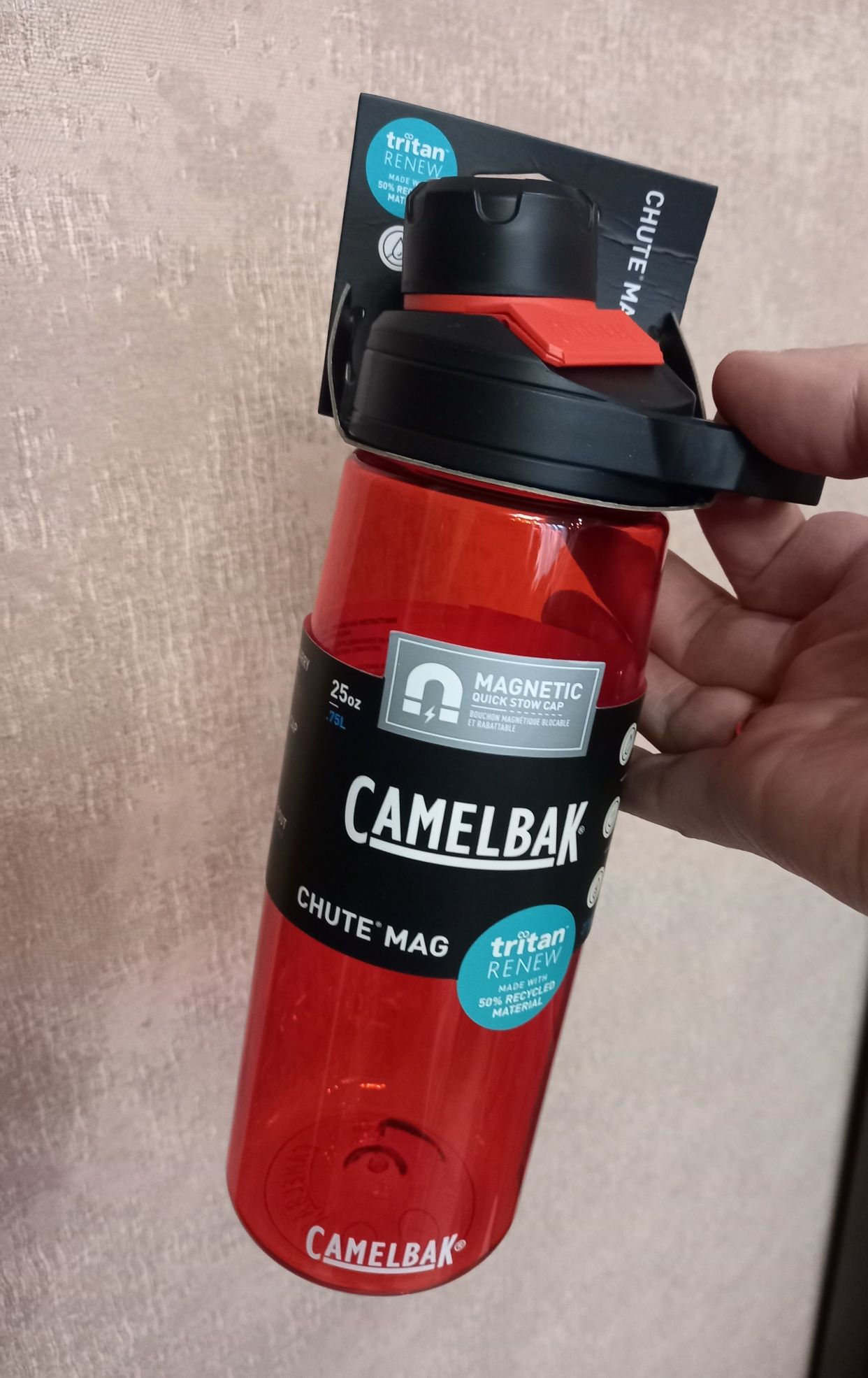 Пляшка CamelBak Chute Mag 750/950 мл (посуд для напоїв)