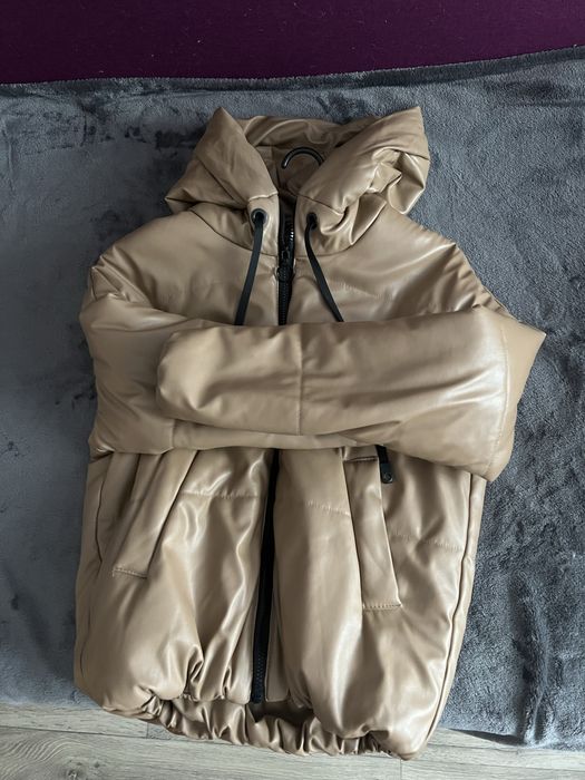 Жіноча демисезонна куртка