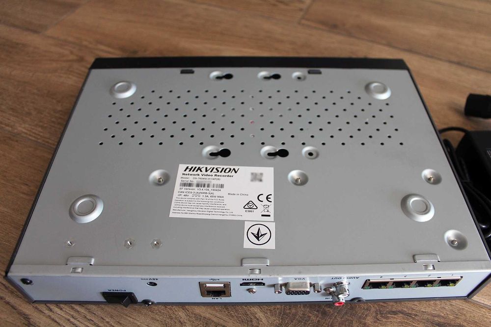 Сетевой видеорегистратор NVR Hikvision DS-7604NI-K1/4P •POE 4k h265+•