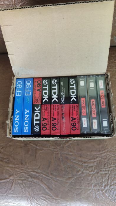 Аудіо касети нові ( капсула часу)