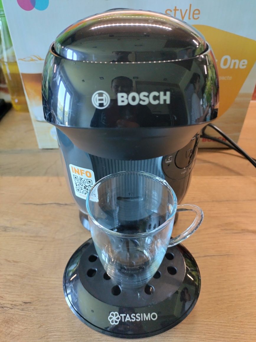 Ekspres ciśnieniowy Bosch Tassimo TAS1102 idealny