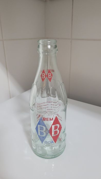 Antiga garrafa pirogravada de refrigerante BB Bem Boa, oriunda Funchal