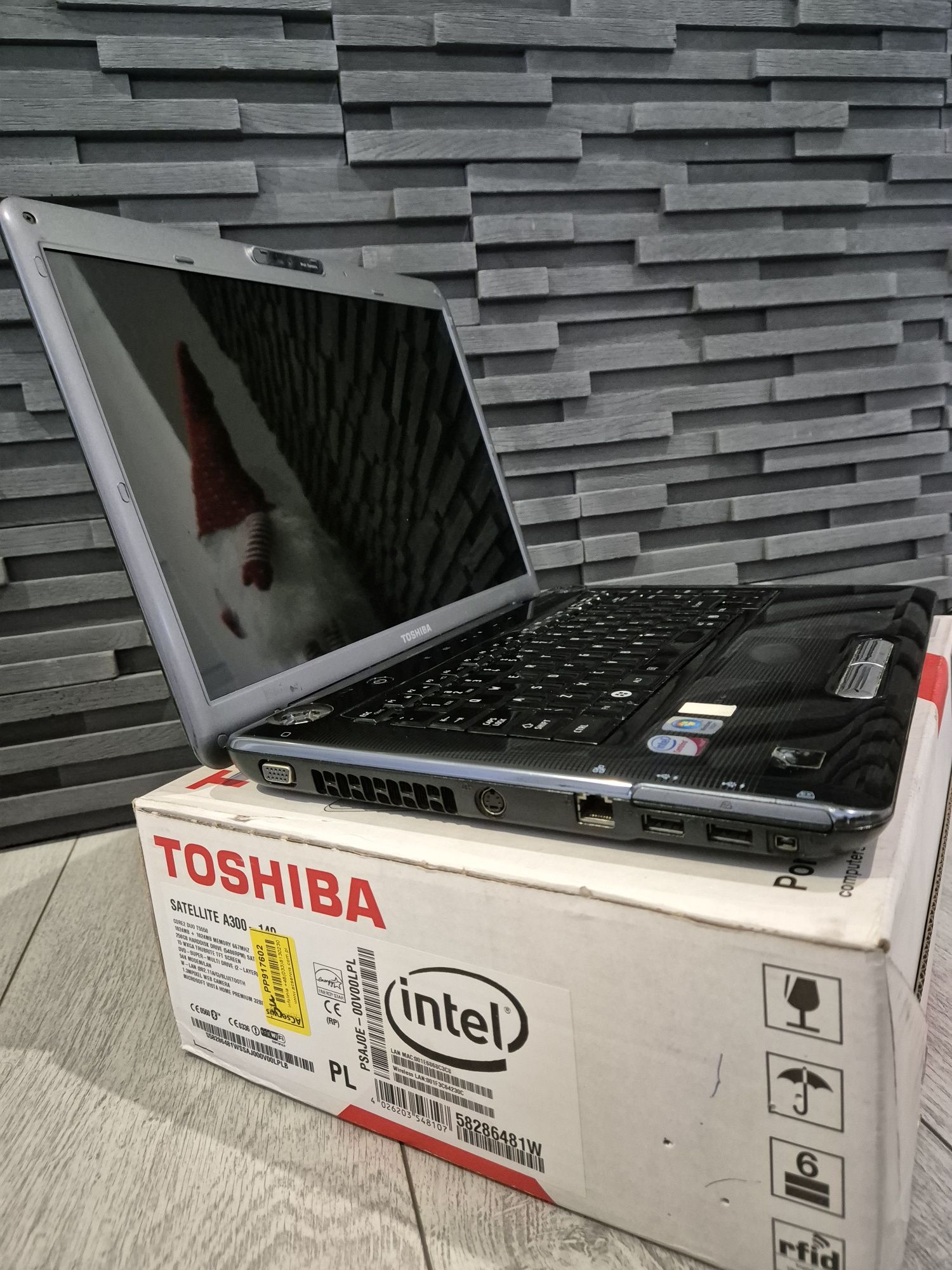 Laptop Toshiba a300-149 dysk SSD 256GB