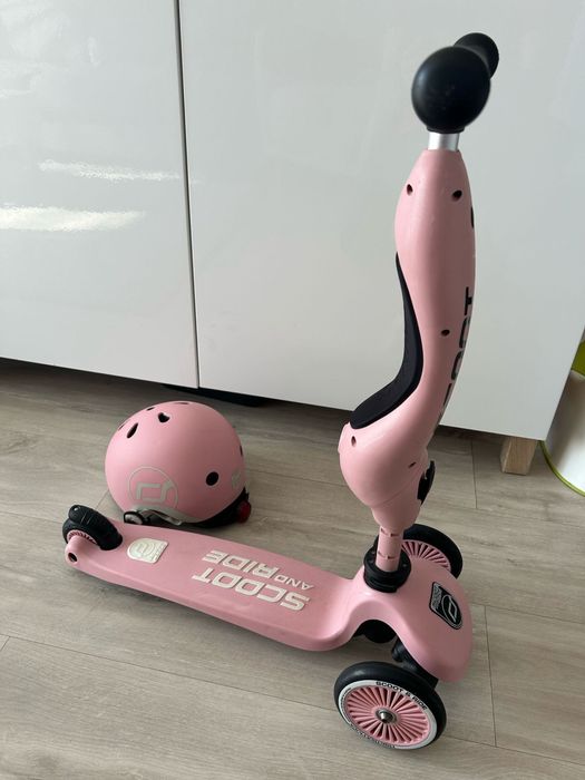 Scoot and ride hulajnoga z jezdzikiem 2w 1 z kaskiem dla dziewczynki