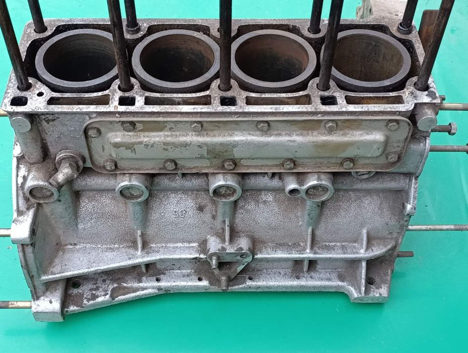 Блок цилиндров двигателя Москвич 412, 2140, 2141, узам