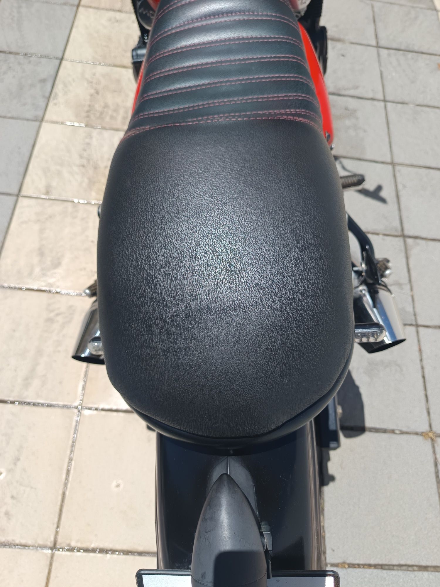 Suzuki GSX 1200 Inazuma Café Racer