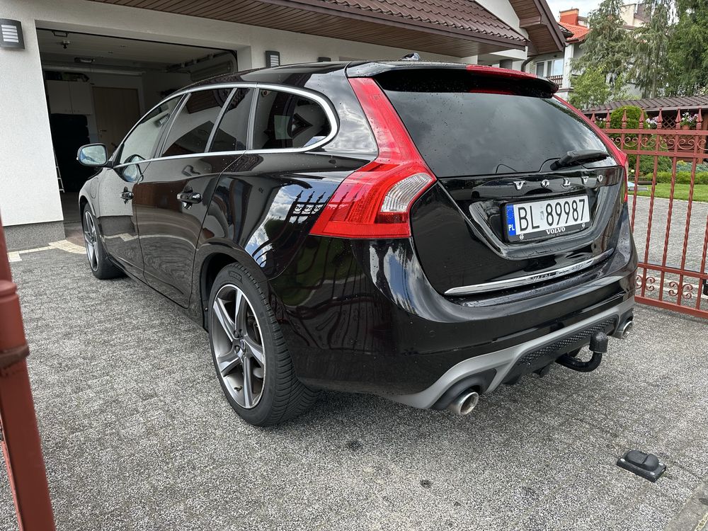 VOLVO V60 D6 R-Design/Doinwestowane/Bogato Wyposażone