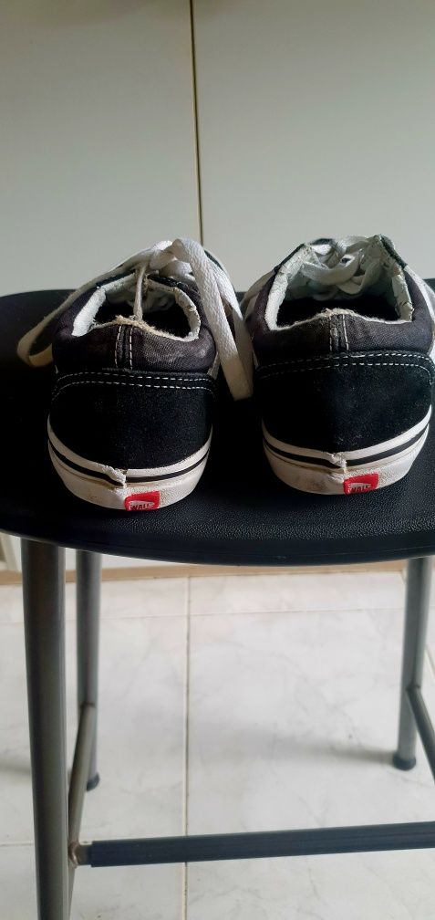 Tenis vans satisfatórios