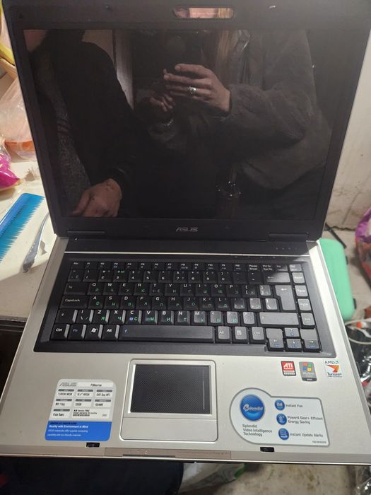 Ноут асус робочий
