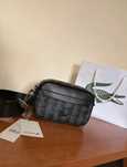 Bolsa Lacoste nova