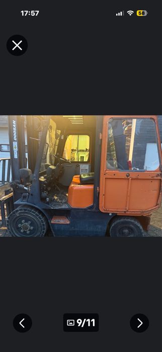 Empilhador doosan de 3 toneladas