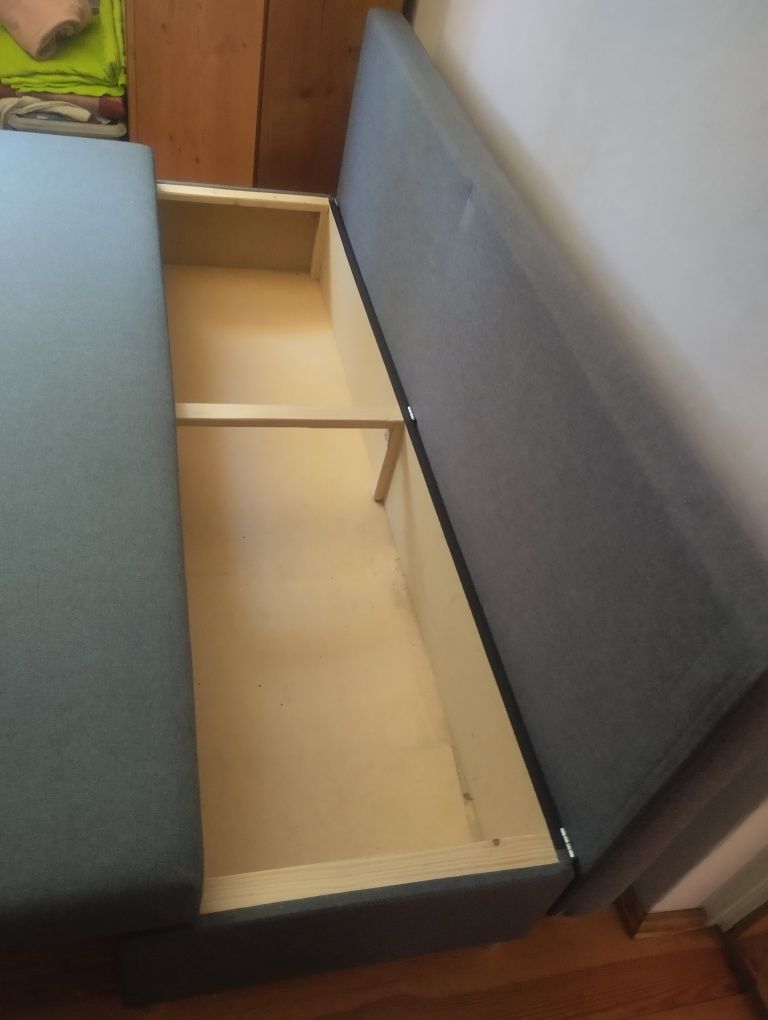 mała wersalka sofa z funkcją spania