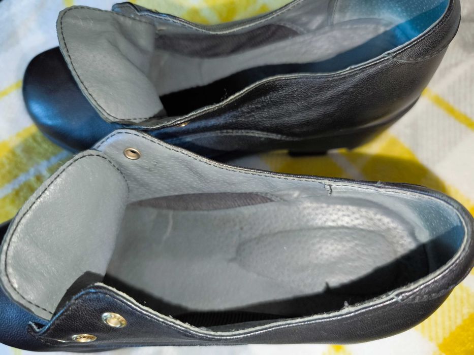 Туфлі з натуральної шкіри