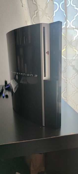PlayStation 3 (não trabalha) + jogos