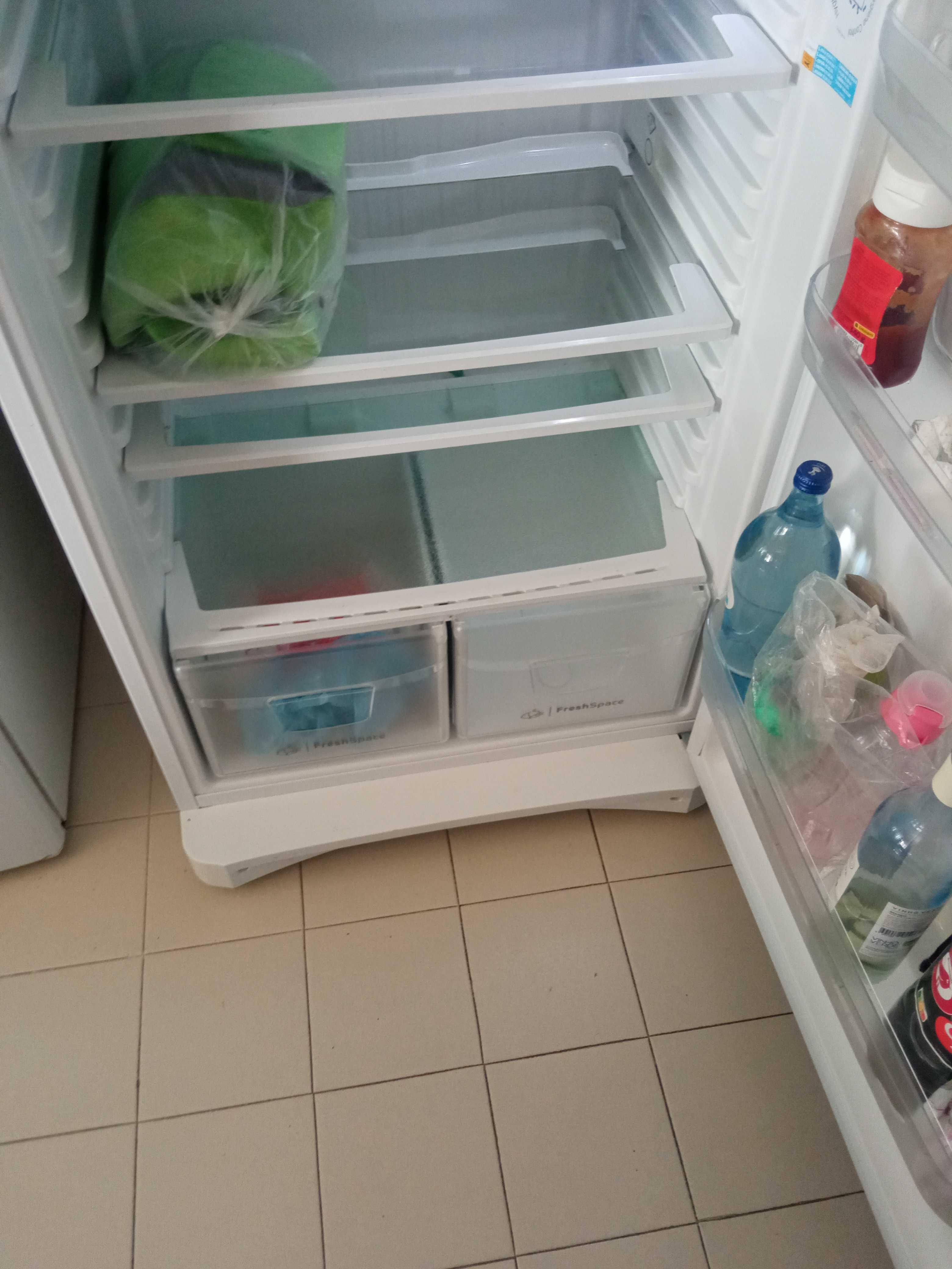 Frigorífico Indesit