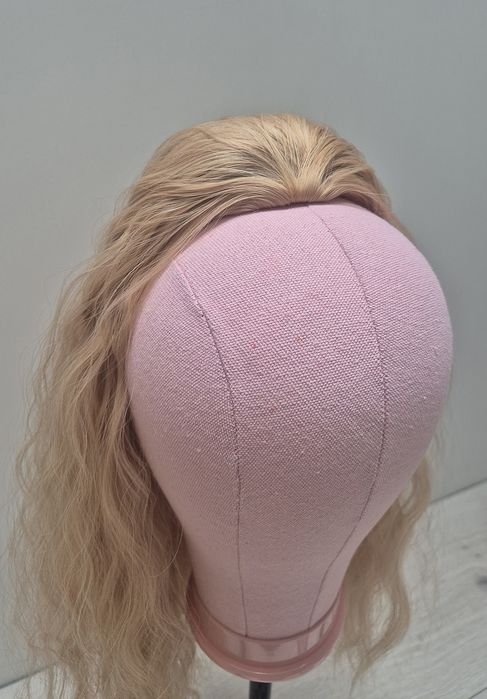 Syntetyczny kucyk złoty blond loki fale