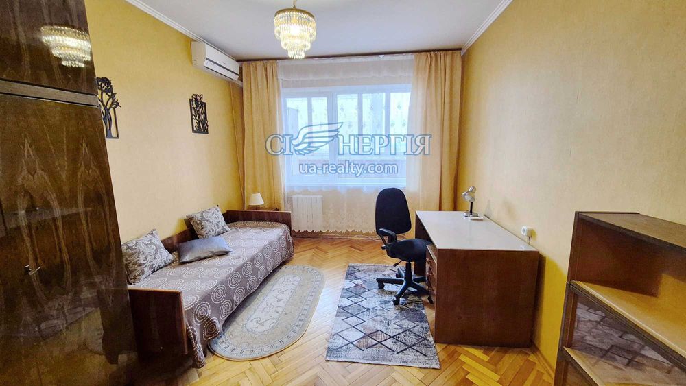 2-кім 59 м.кв. Квітневий пров. 8 Мостицький м-в, Виноградар