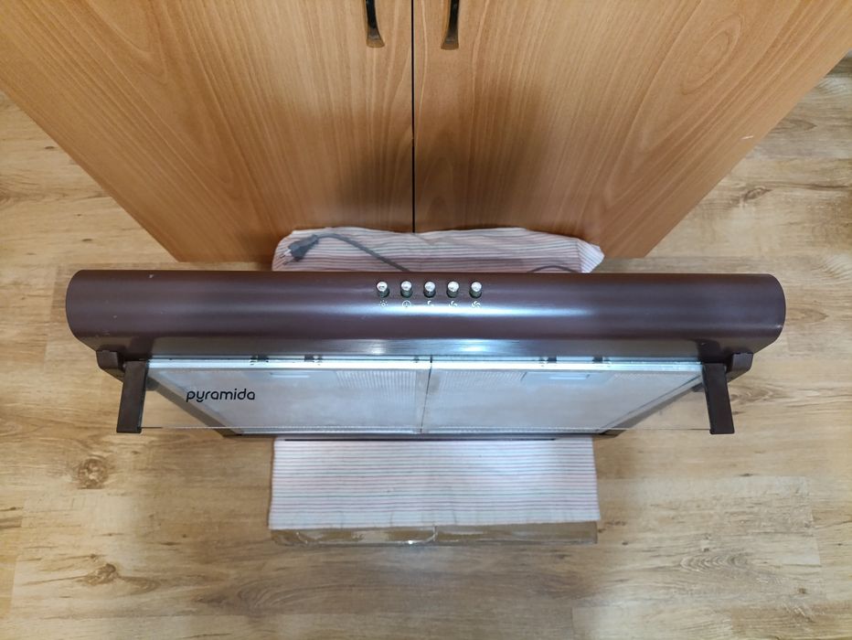 Кухонна Витяжка Піраміда,Pyramida MH 50 WH