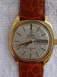 Omega Constellation C-Shaped Day-Date