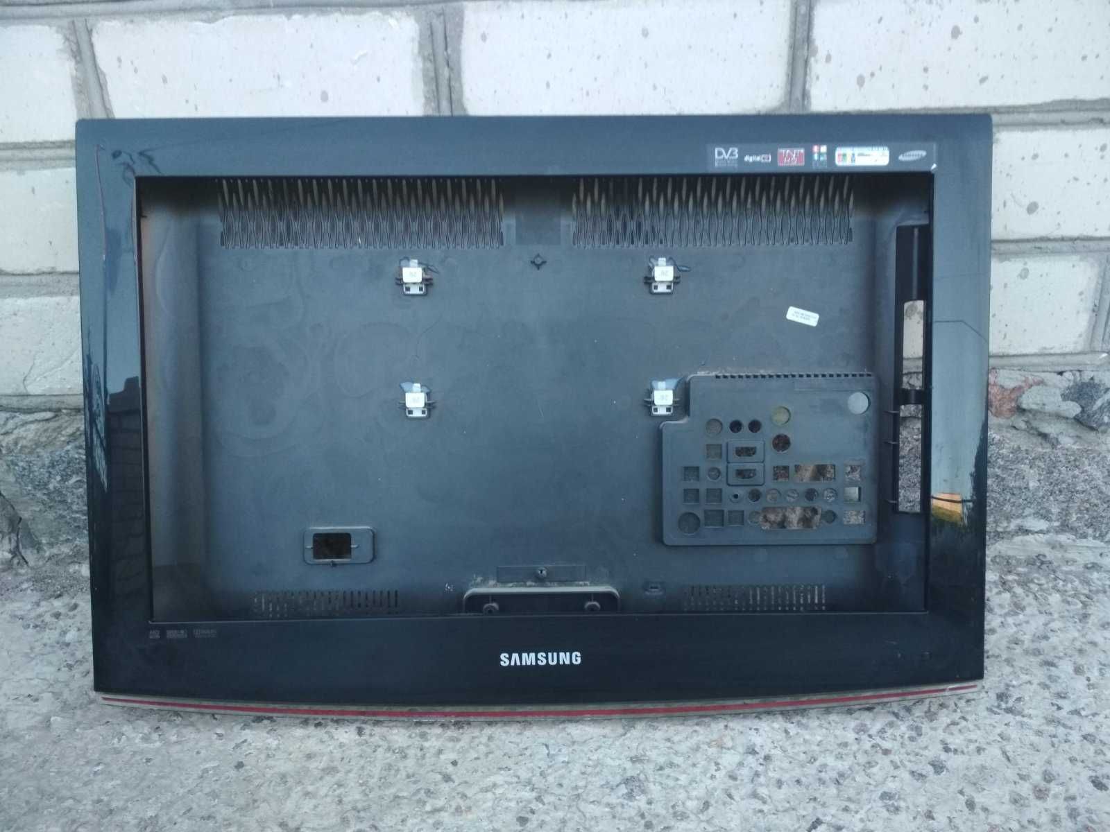Samsung LE26B450C4W--розбiр битого