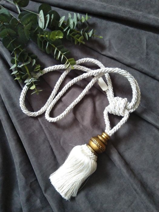 Аксессуары. Подвязки.