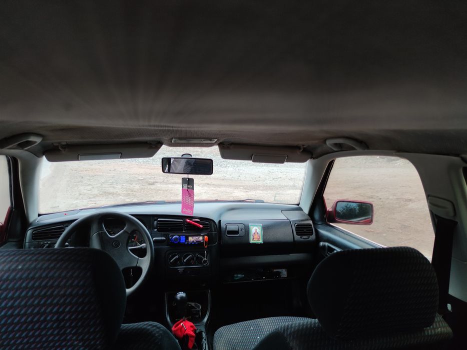 Продам автомобіль Wolkswagen Vento 1.8