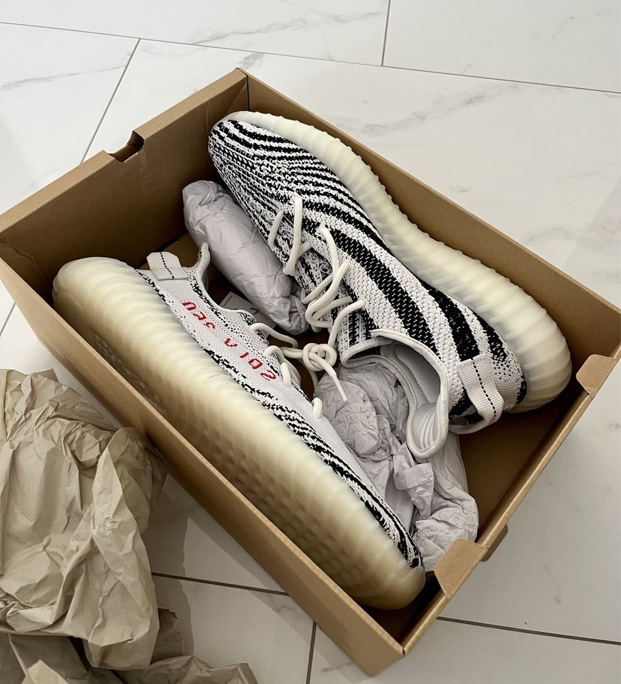 Adidas Yeezy 350 Zebra