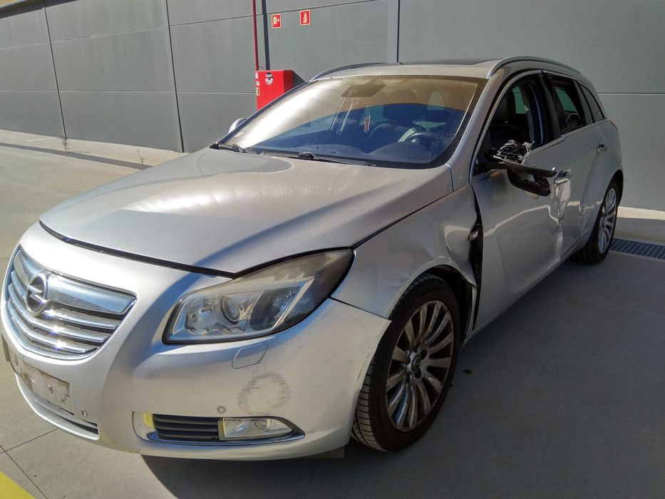 OPEL INSIGNIA A Sports Tourer (G09) - Para Peças