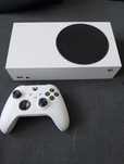 Xbox seriers s plus pad i kable