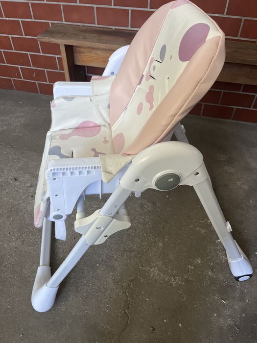 Cadeira de refeições bebe