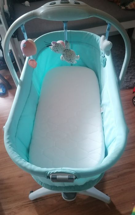 Dostawka/ łóżeczko /kołyska/krzesełko CHICCO BABY HUG 4w1