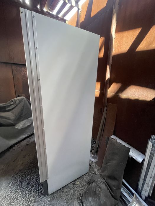 Холодильный шкаф , витрина Caravell 801 (Дания)