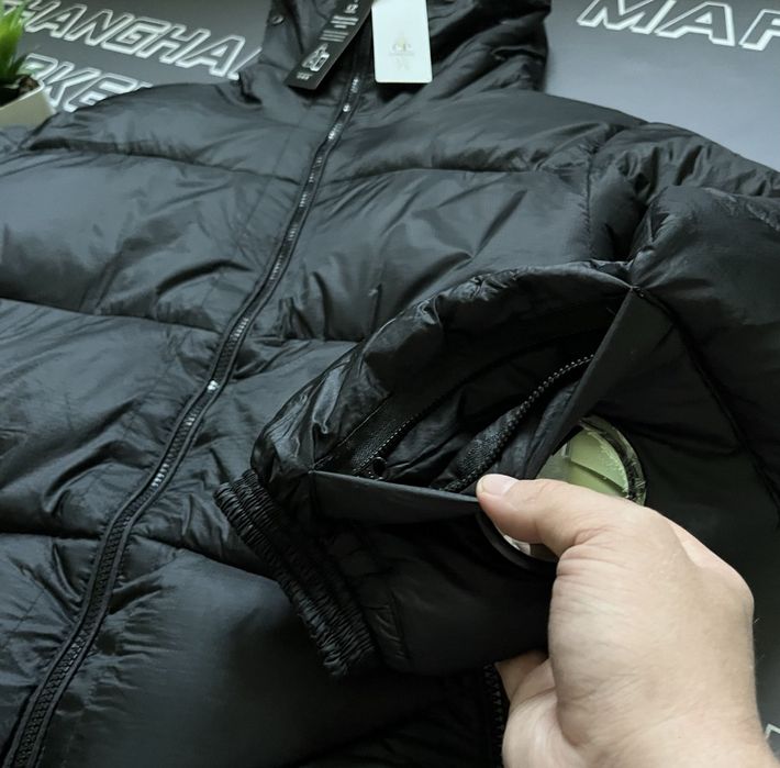 Пуховик чорний куртка Cp company Palace