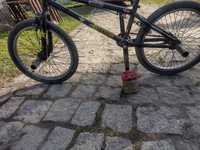 Wyczynowy rower bmx