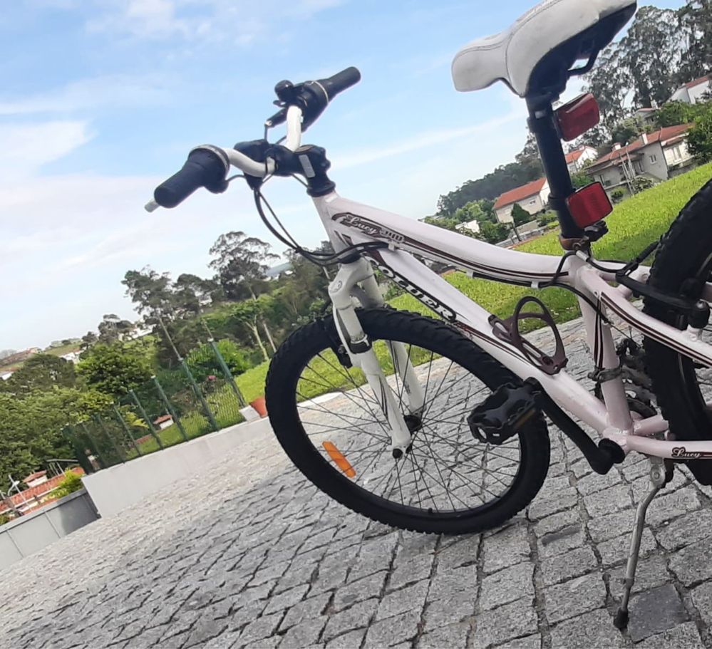 Bicicleta de criança roda 24