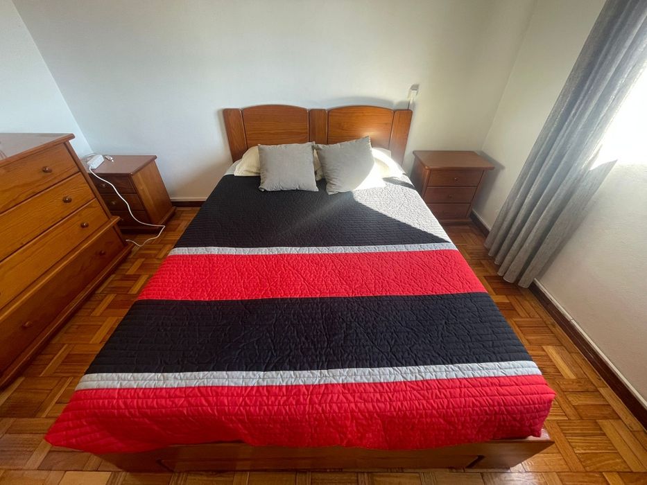 Cama de casal com colchao