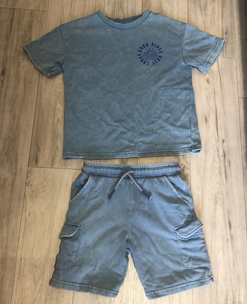 Костюм F&F 5-6 лет