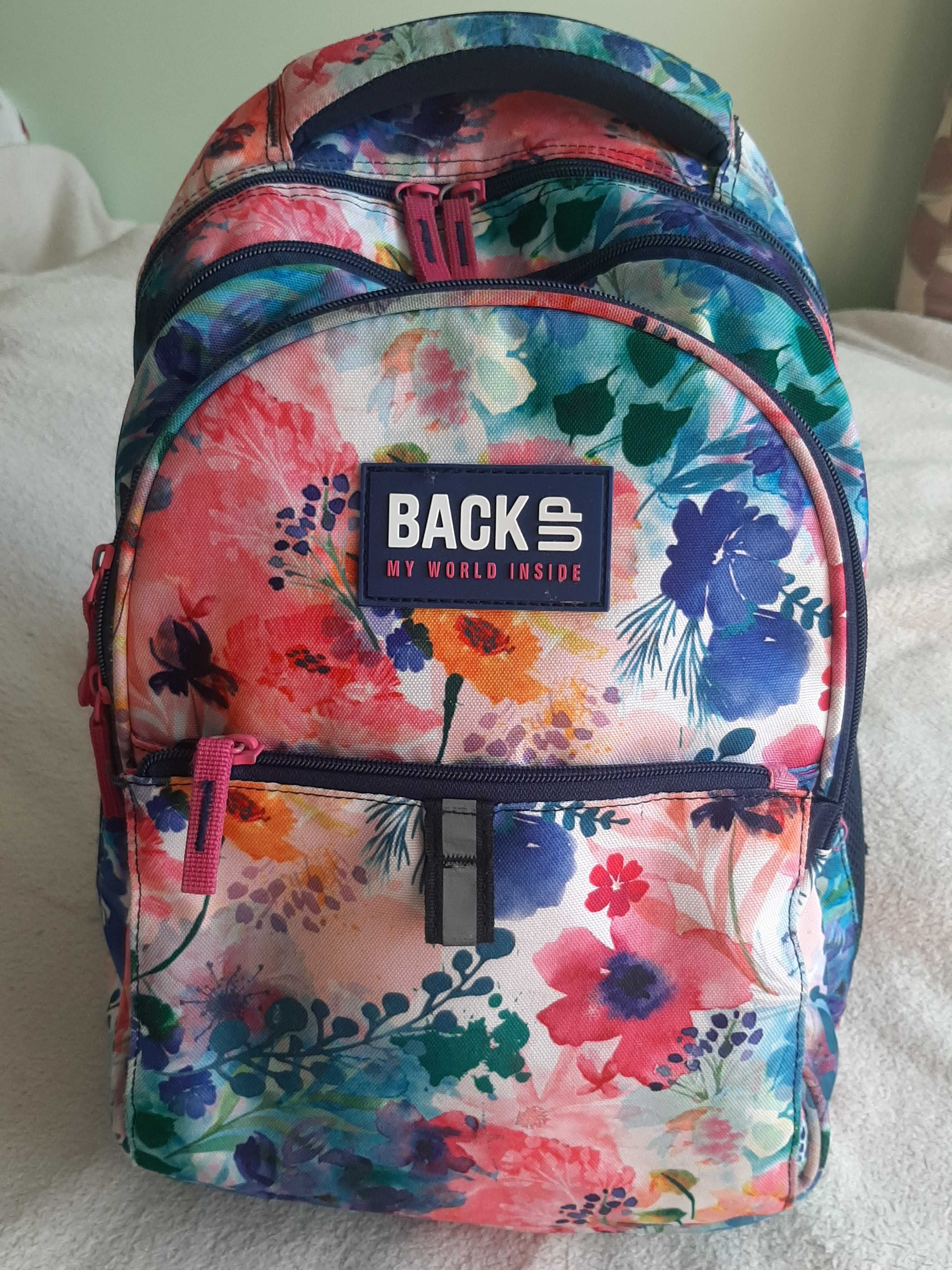 Plecak szkolny Backup pastelowy w kwiaty wiosenny