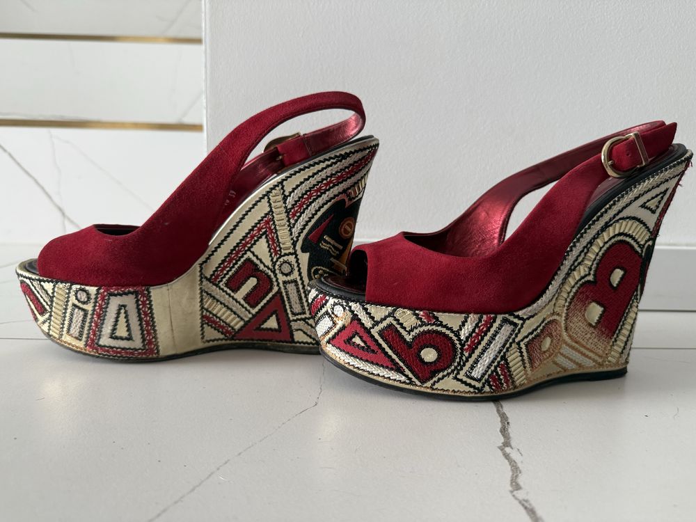 Baldinini koturny buty na platformie na koturnie czerwone złote r. 38