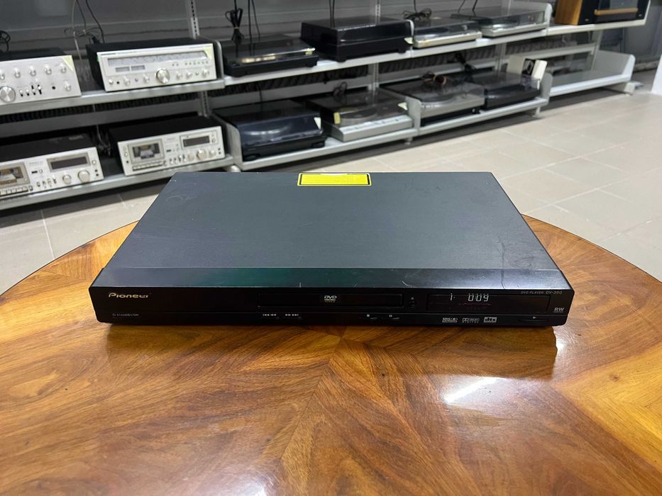 Odtwarzacz płyt CD/DVD Pioneer DV-360-K Audio Room