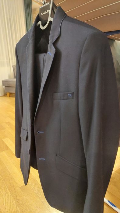 Garnitur  młodzieżowy  164 granat