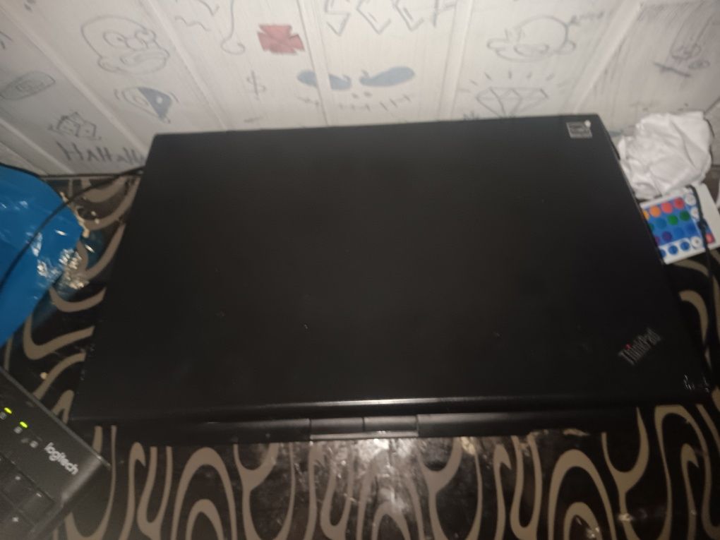 Portátil lenovo i5
com 6 ram
Windows 11  funcionou