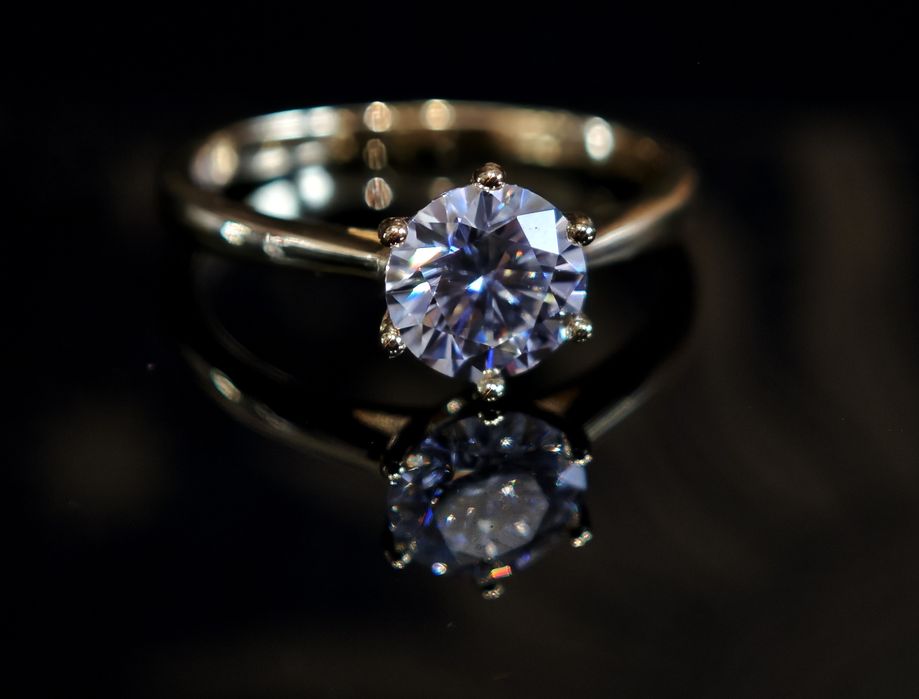 Srebrny pierścionek z 1crt diamentem Moissanitem pozłacany