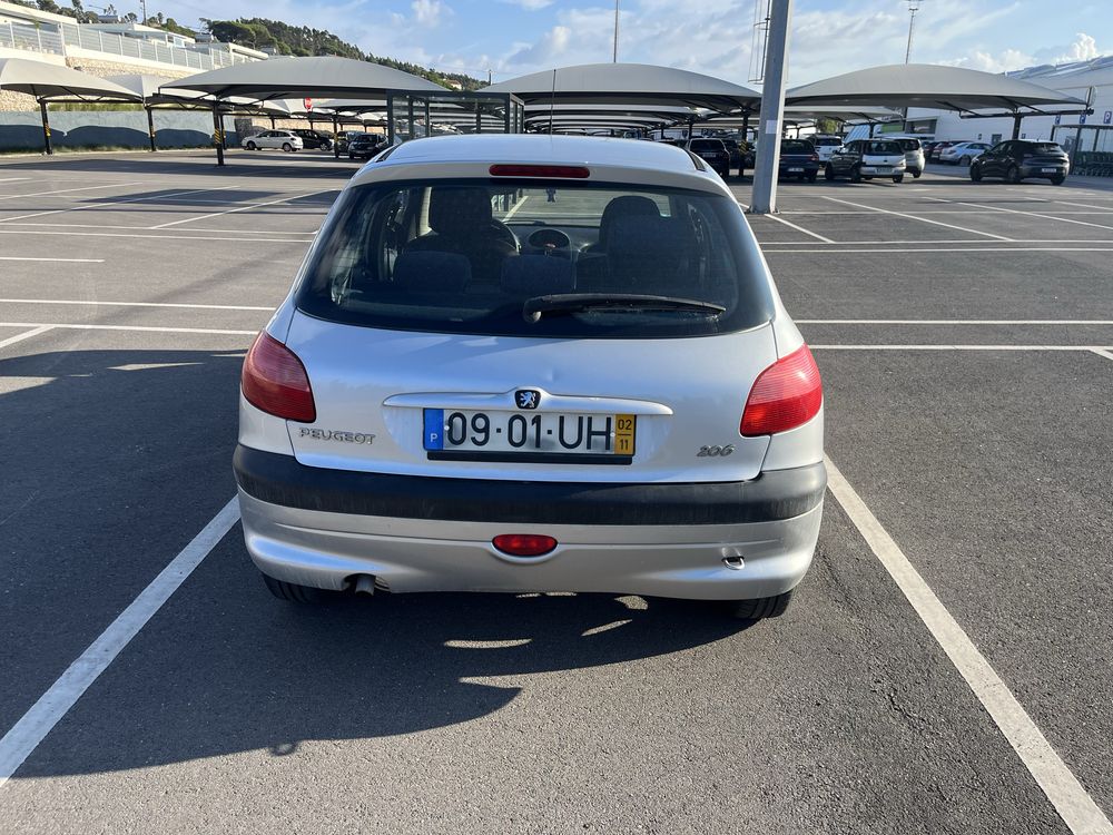 Peugeot 206 de 2002 à venda