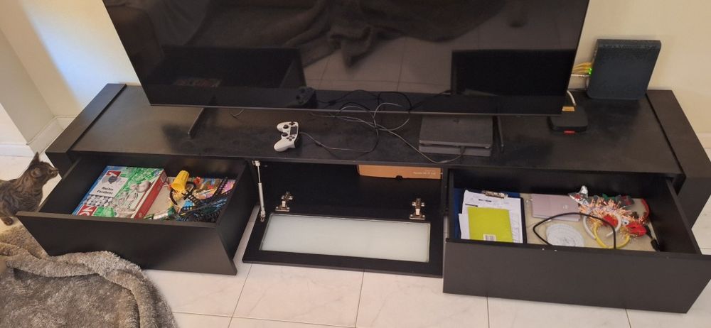 Móvel de TV usado