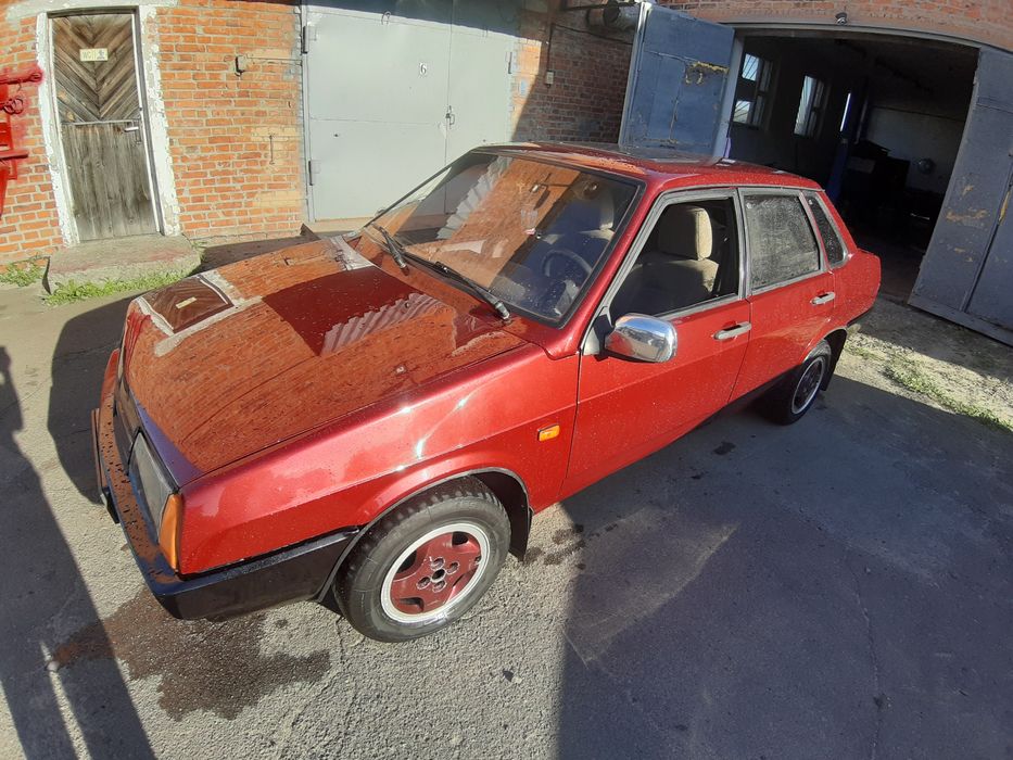 21099 ваз в неплохой состоянии