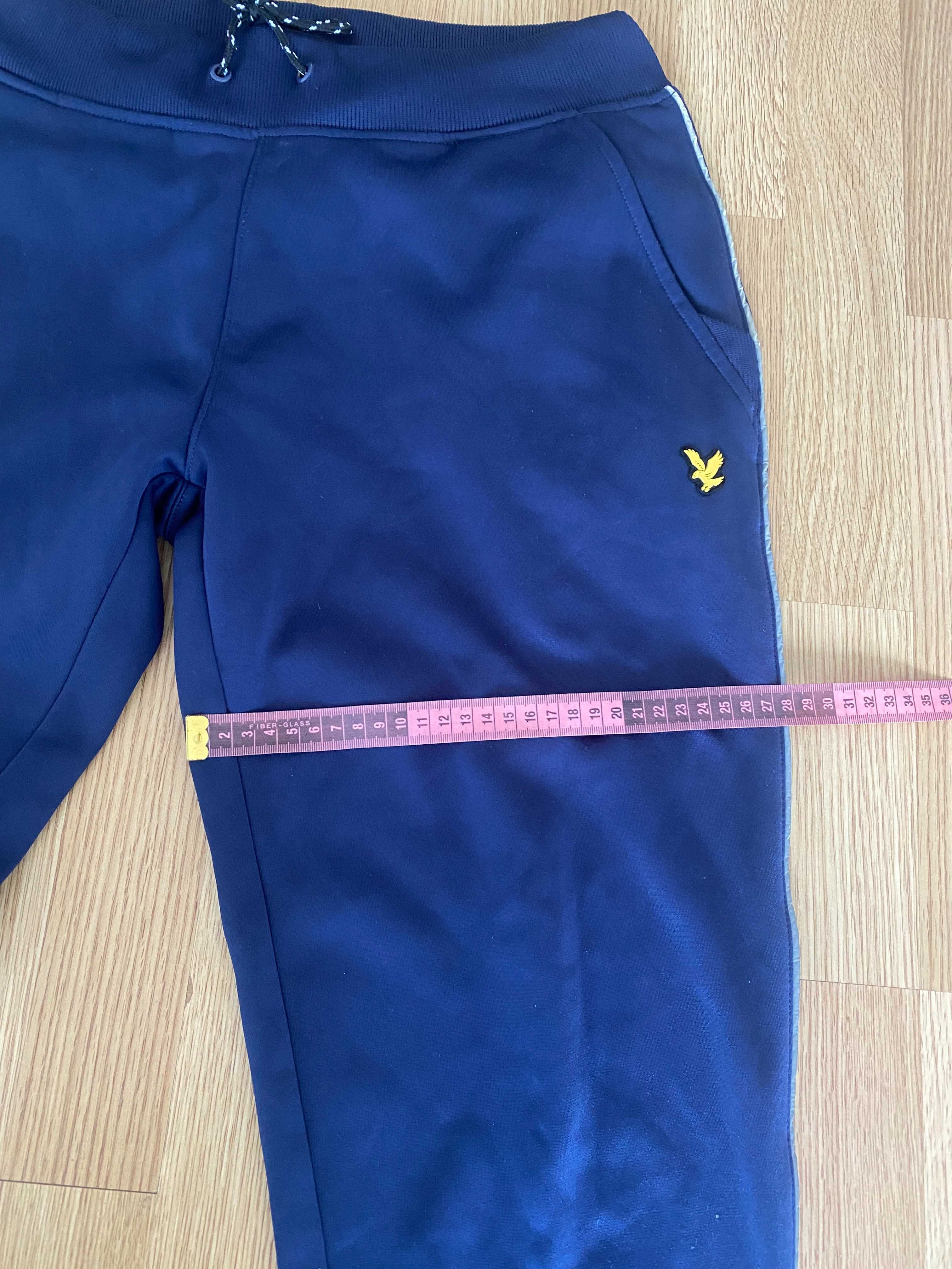 Спортивні штани Lyle & Scott