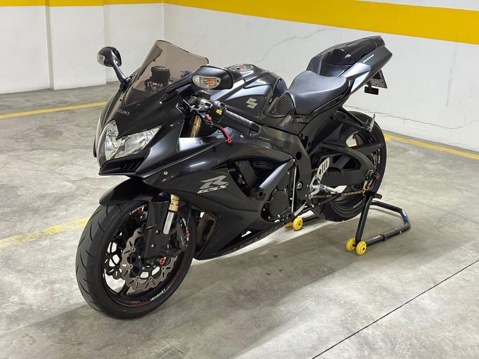 Suzuki Gsx-R 600 K8