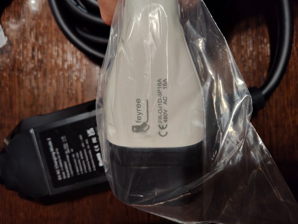 EVSE ładowarka przenośna Feyree 11kW 16A Type 2 trójfazowa siła EV