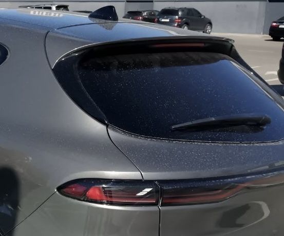 Скло заднє, скло кришки багажника Dodge Hornet